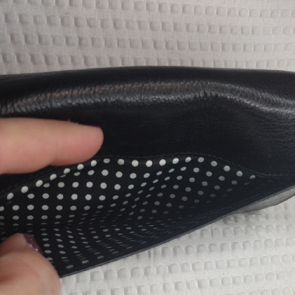 Kate Spade Black and Cream Bow Wallet - Picture 14 of 15